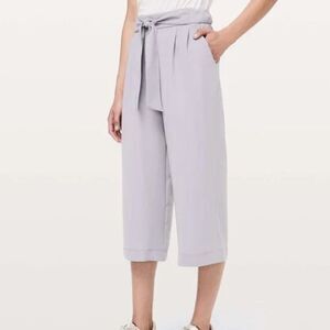 lululemon athletica Light Gray Cropped Pants